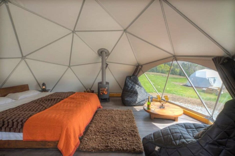 how to heat a garden igloo